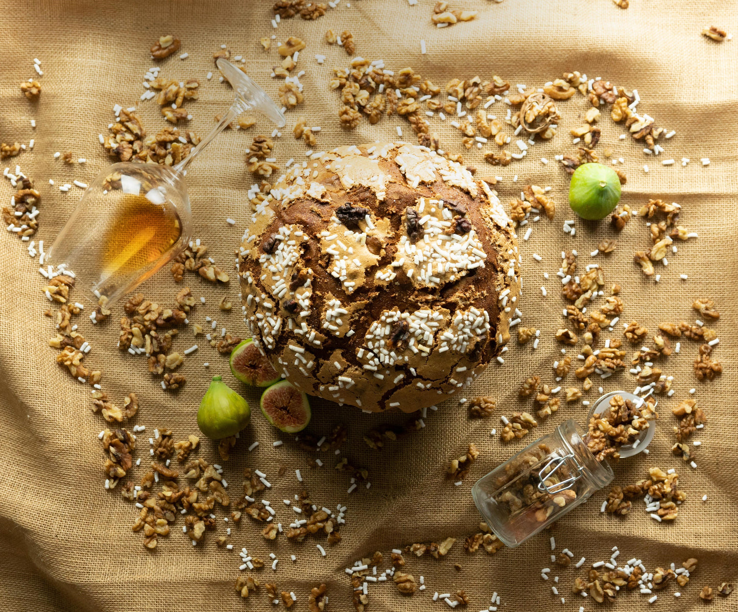 PANETTONE Artizanal Sicilian, cu Nuci Smochine si Muscat, PELUSO, 1 Kg