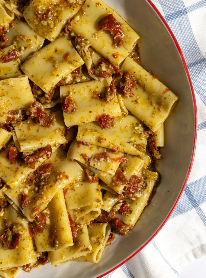 Paste paccheri artizanale italiene cu sos  pesto